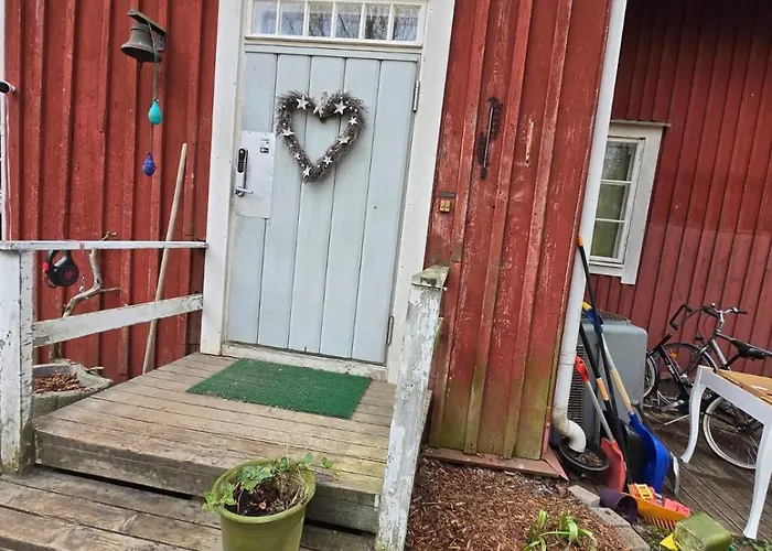 Private In A 250 Years Old House *