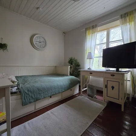 Private In A 250 Years Old House * Helsinki
